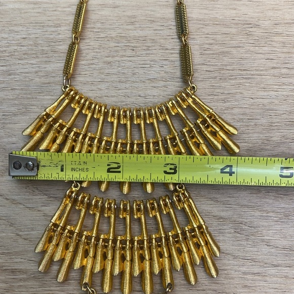 Vintage Gold Bib Statement Necklace - Picture 9 of 9
